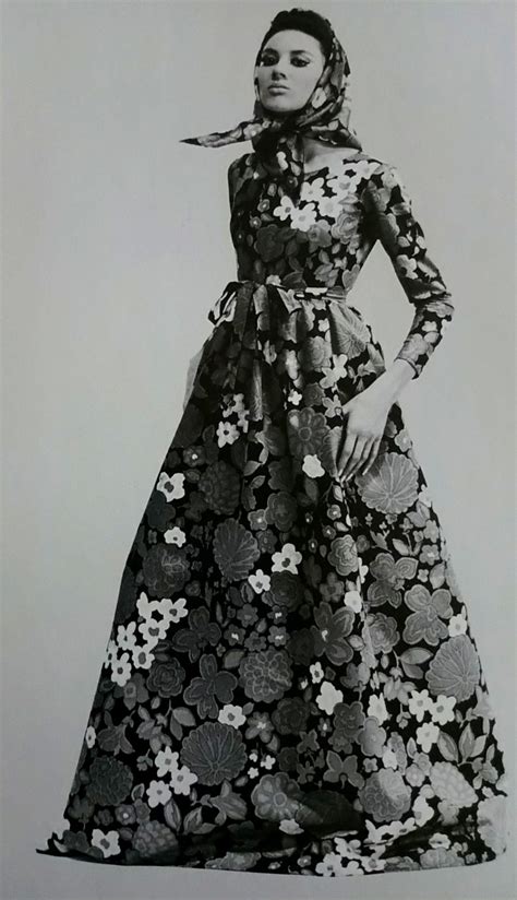 Yves Saint Laurent Haute Couture 1967. 